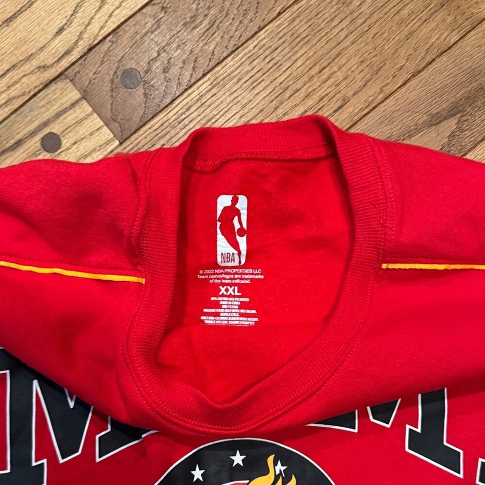 Miami Heat Red Crewneck Sweater (ultra soft) - Picture 2 of 2
